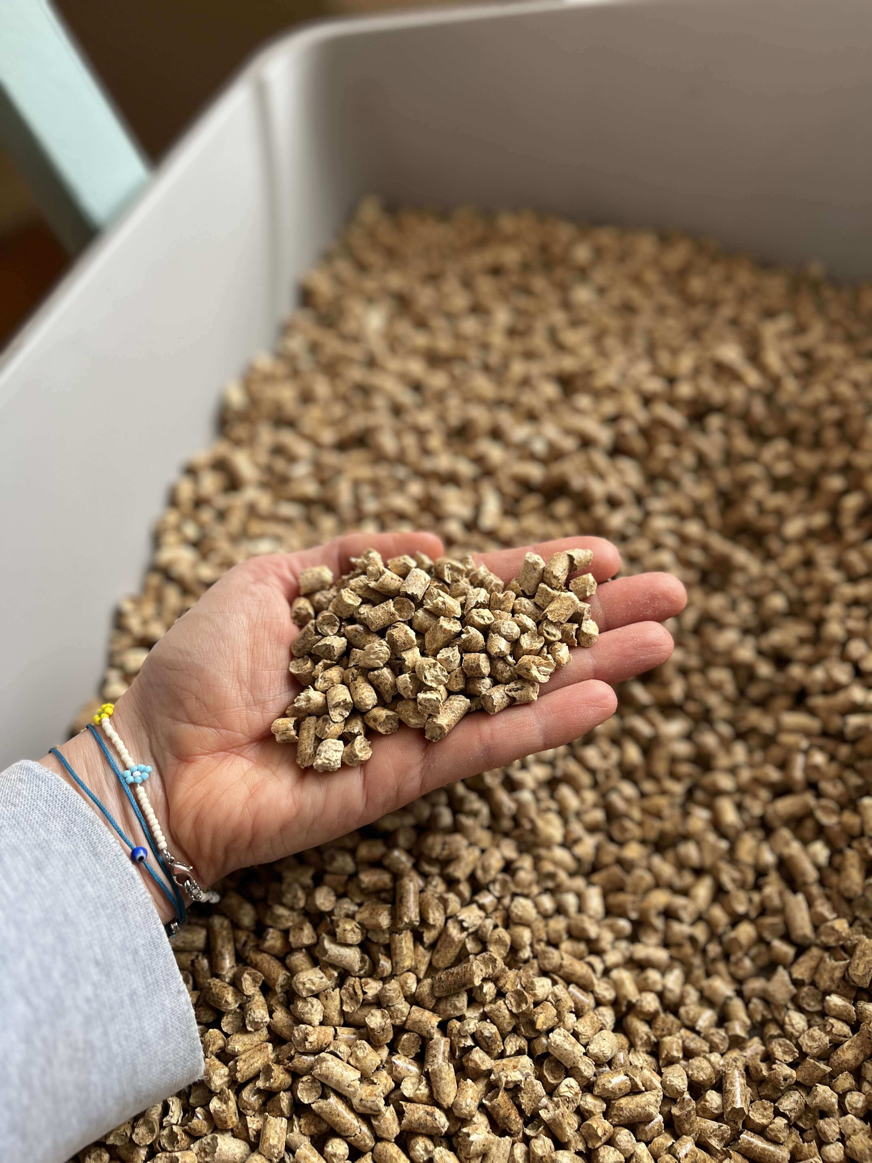 Natural Non- Clumping Softwood Litter